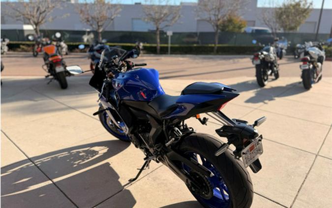 2025 Yamaha YZF R7