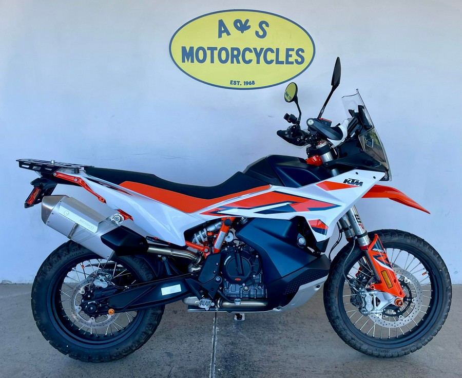 2024 KTM 890 ADVENTURE