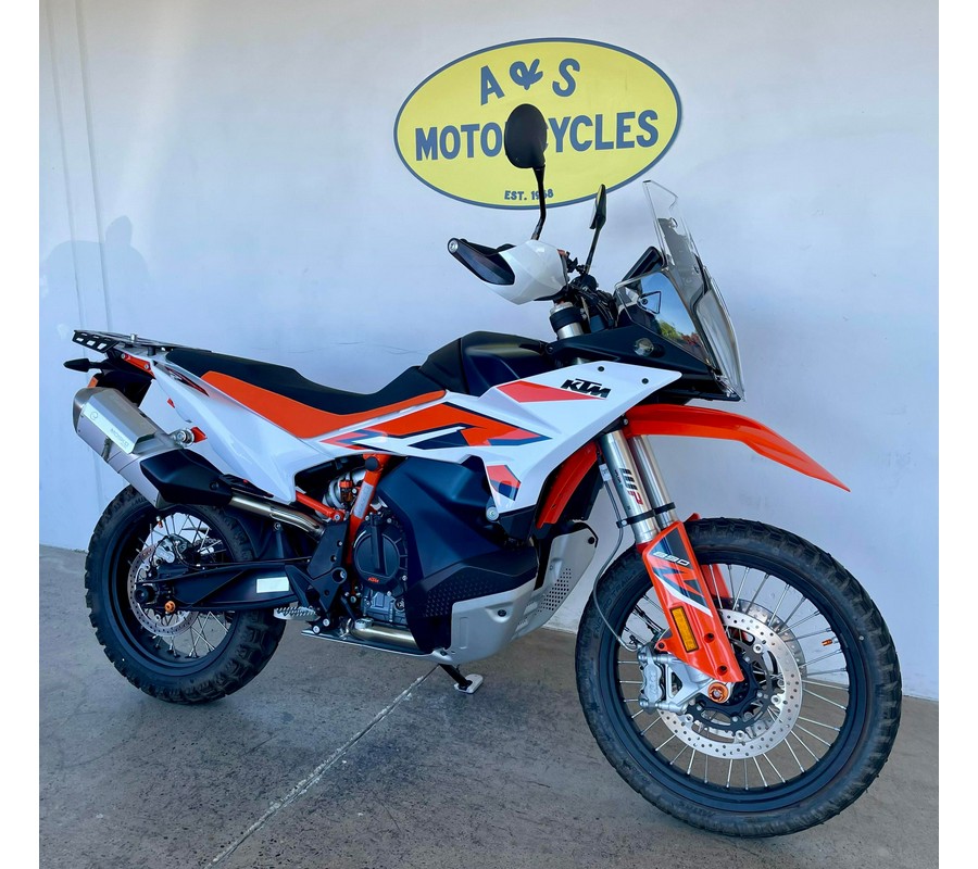 2024 KTM 890 ADVENTURE