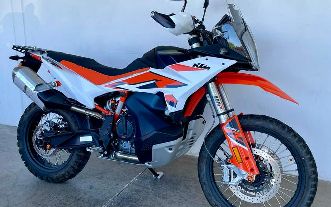 2024 KTM 890 ADVENTURE
