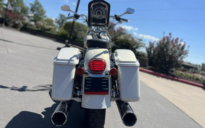 2014 Harley-Davidson® FLD Switchback™ MOROCCO GOLD 305319