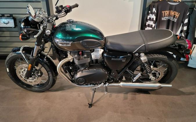 2024 Triumph Bonneville T100 Competition Green/Ironstone