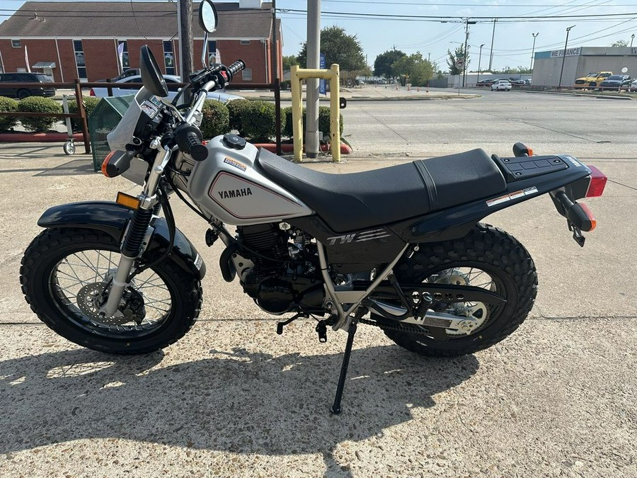 2024 Yamaha TW200