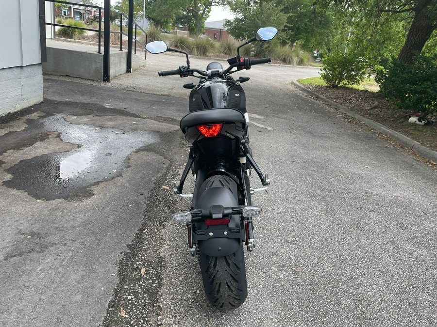 2025 Triumph Trident 660