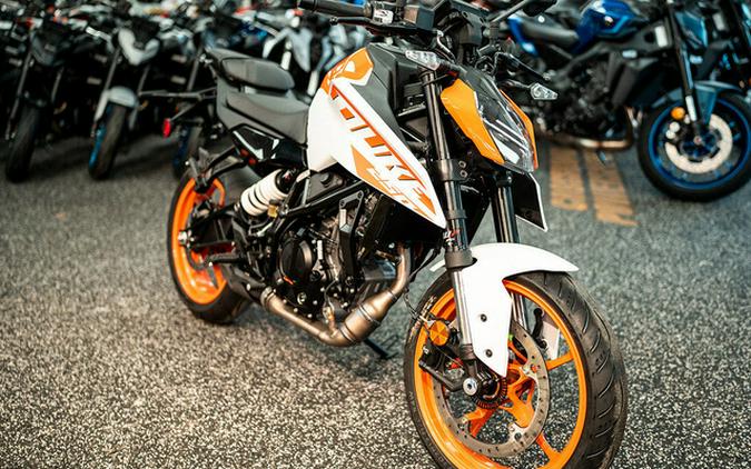 2024 KTM Duke 250