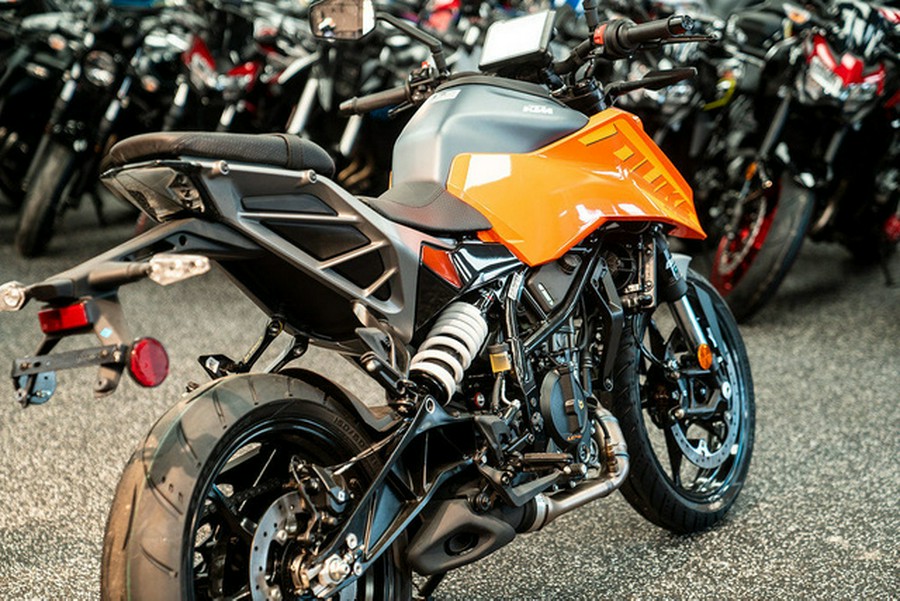 2024 KTM Duke 250