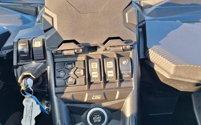2020 Can-Am® Maverick™ X3 X™ ds Turbo RR