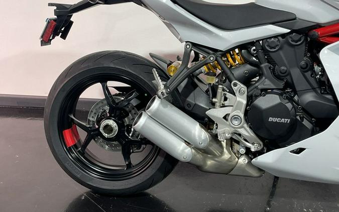 2024 Ducati Supersport 950 S White Stripe