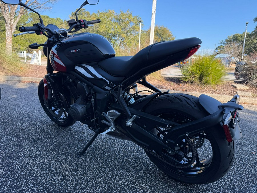 2025 Triumph Trident 660
