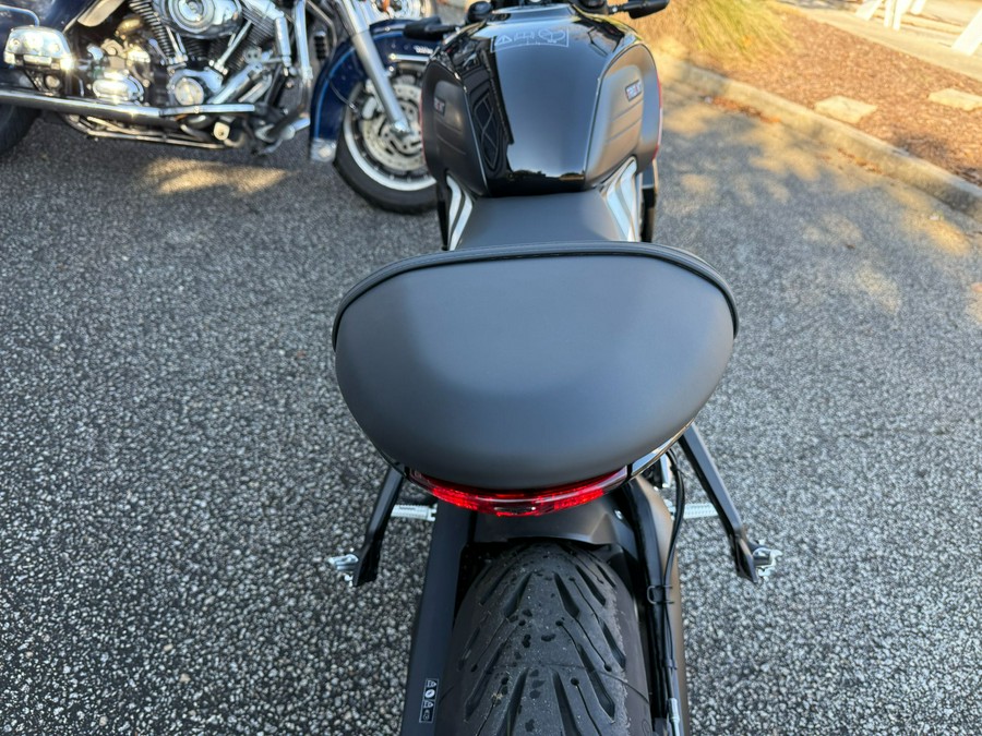 2025 Triumph Trident 660