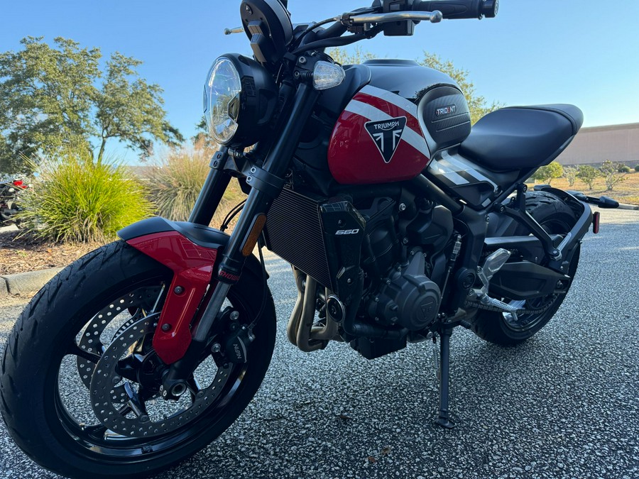 2025 Triumph Trident 660