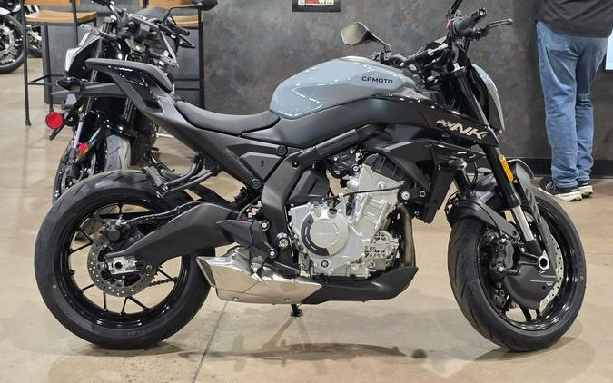 2026 CFMOTO NK 675