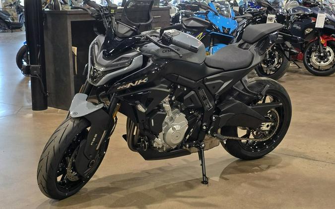 2026 CFMOTO NK 675