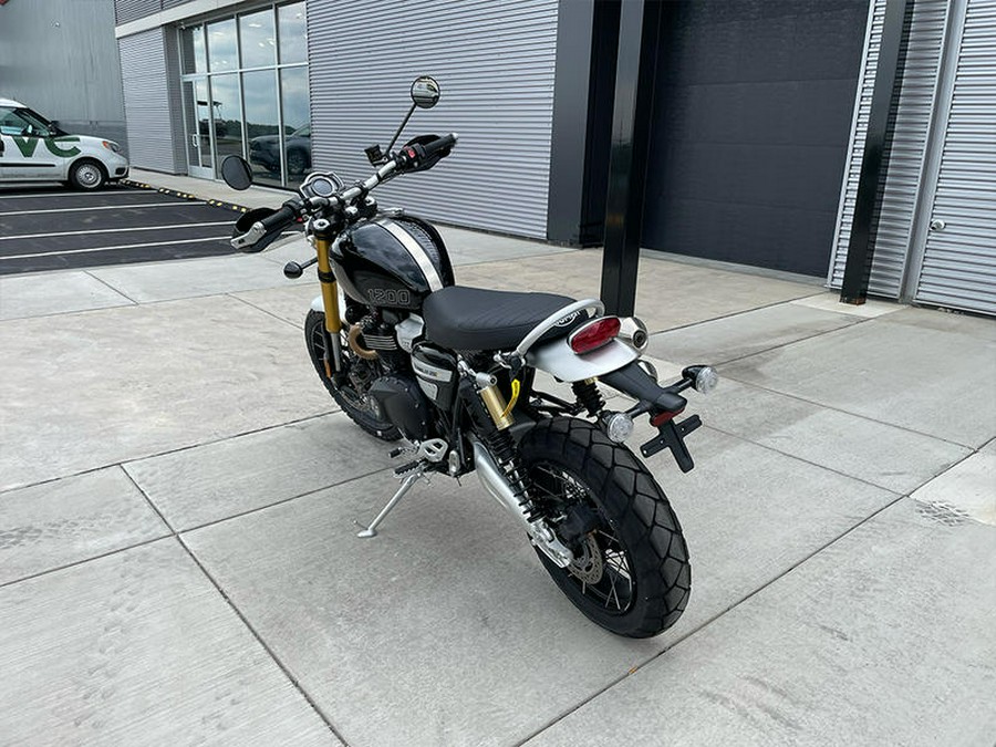 2024 Triumph Scrambler 1200 XE Phantom Black / Storm Grey