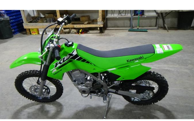 2025 Kawasaki KLX 140 R