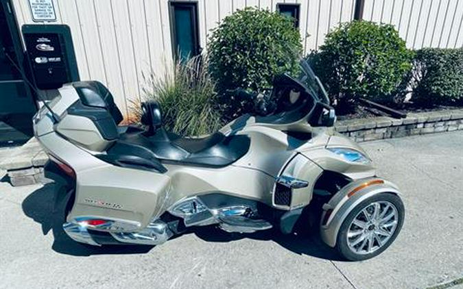 2017 Can-Am Spyder RT Limited