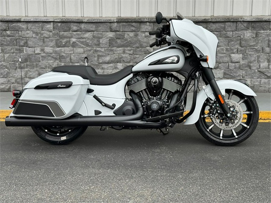 2024 Indian Motorcycle CHIEFTAIN DARK HORSE WITH POWERBAND AUDIO PACKAGE