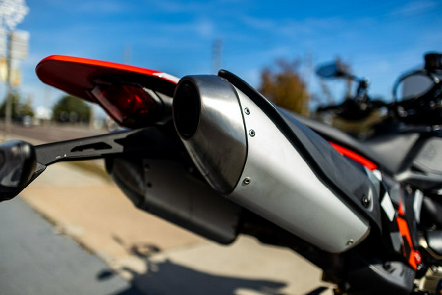 2025 Ducati Hypermotard 698 Mono RVE