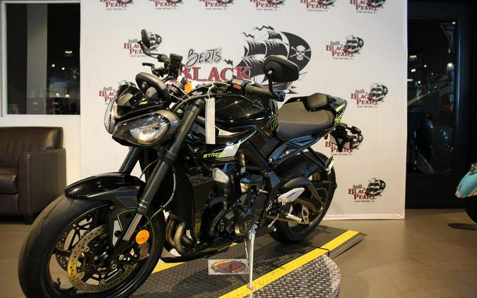 2026 Triumph STREET TRIPLE RS PHANTOM BLACK
