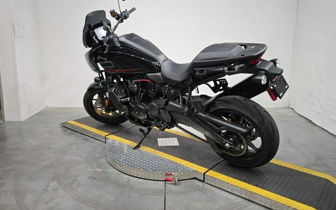 RA1250ST 2025 Pan America® 1250 ST