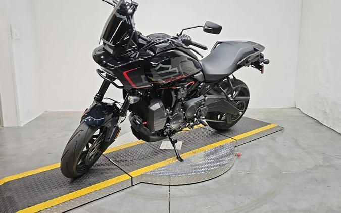 RA1250ST 2025 Pan America® 1250 ST