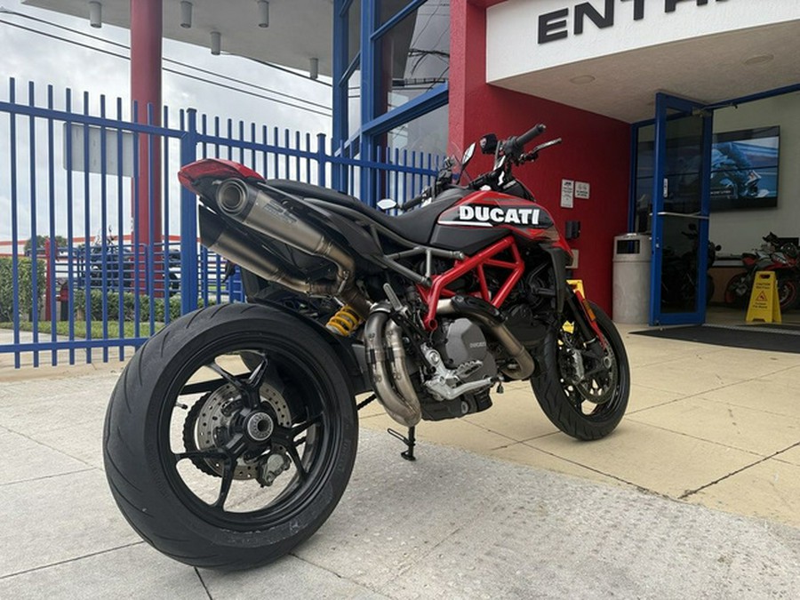 2021 Ducati Hypermotard 950 Ducati Red