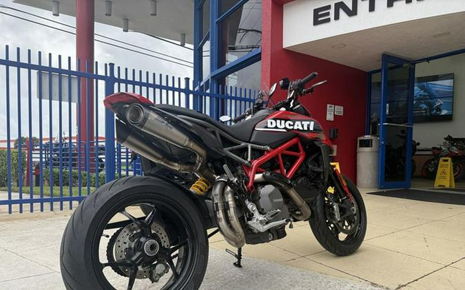 2021 Ducati Hypermotard 950 Ducati Red