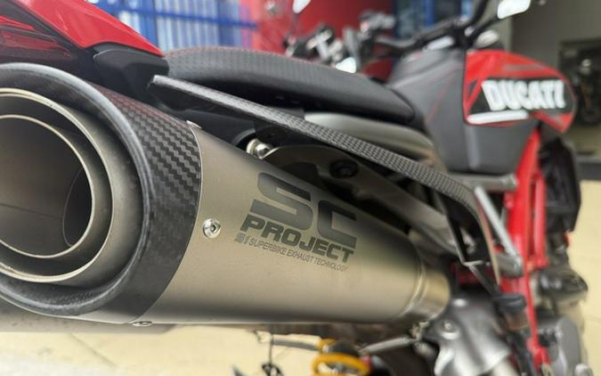 2021 Ducati Hypermotard 950 Ducati Red