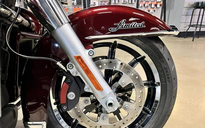 2019 Harley-Davidson® FLHTKL - Ultra Limited Low