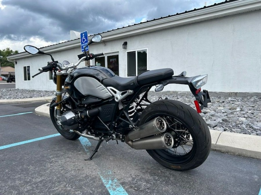 2021 BMW R nineT Black Storm Metallic