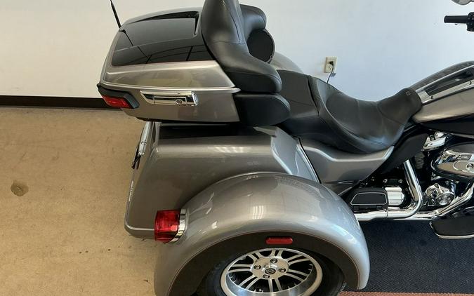 2017 Harley-Davidson® FLHTCUTG - Tri Glide® Ultra