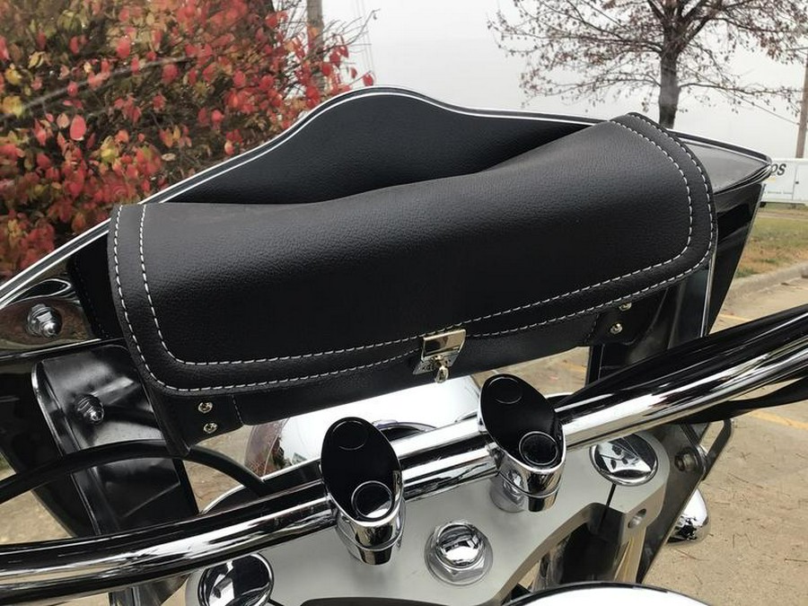 2016 Kawasaki Vulcan® 900 Classic LT