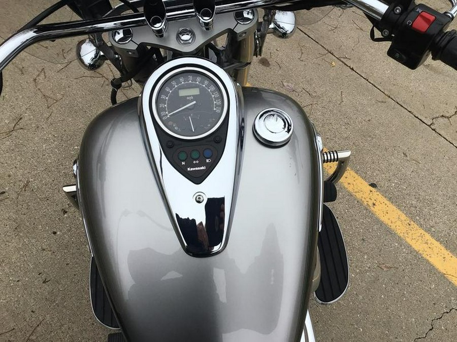 2016 Kawasaki Vulcan® 900 Classic LT