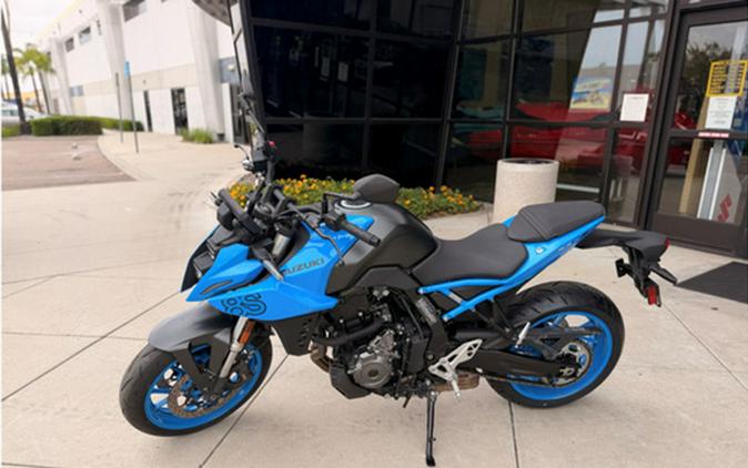 2024 Suzuki GSX 8S