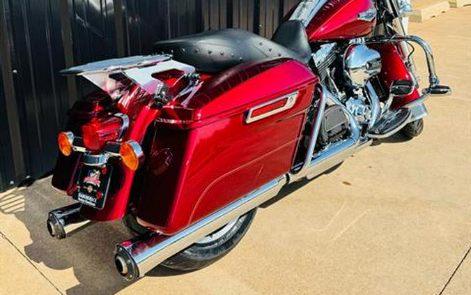 2016 Harley-Davidson Road King®
