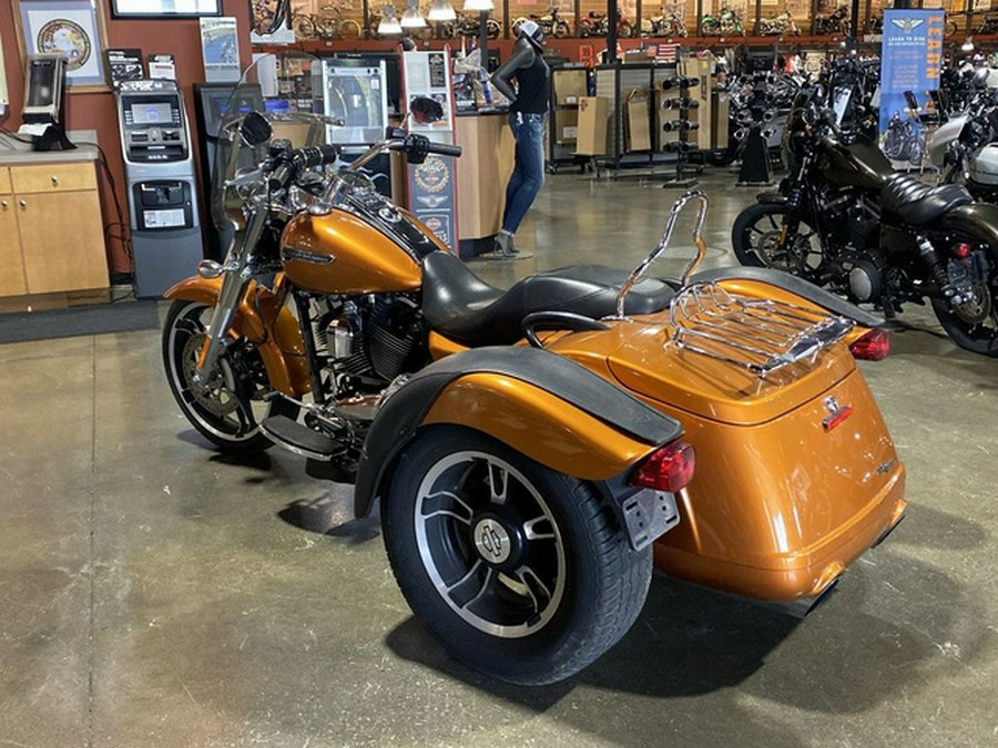 2015 Harley-Davidson Trike FLRT - Freewheeler