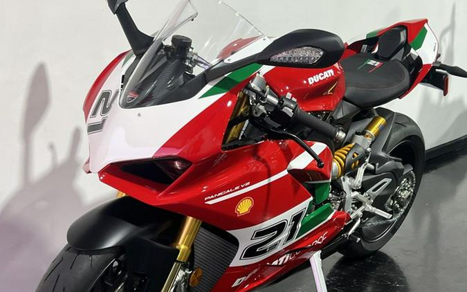 2024 Ducati Panigale V2 Bayliss 1St Championship Livery