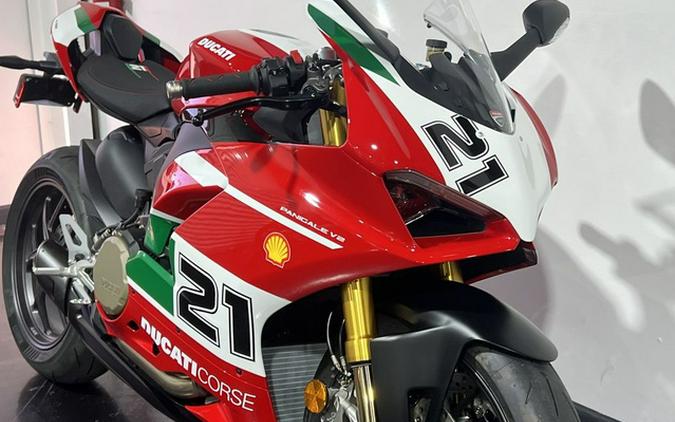 2024 Ducati Panigale V2 Bayliss 1St Championship Livery