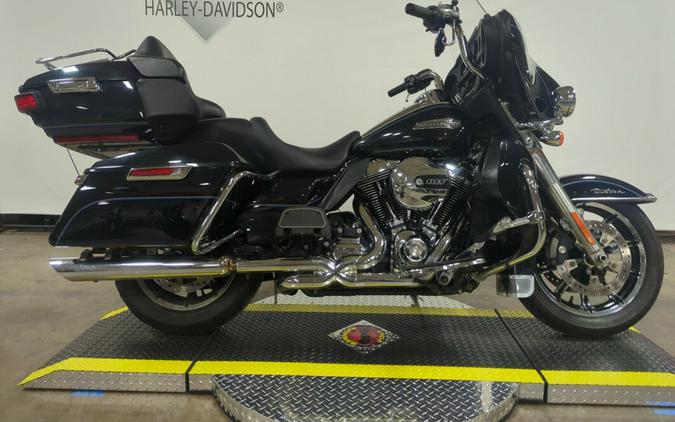 2014 Harley-Davidson® Electra Glide® Ultra Classic® Vivid Black