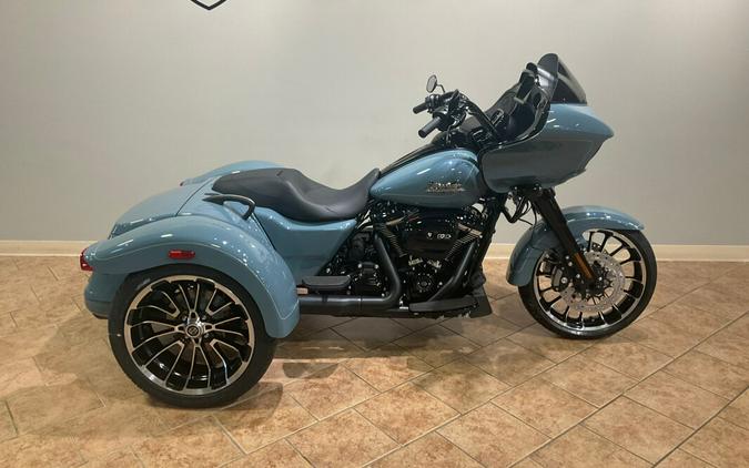 2024 Harley-Davidson Road Glide 3 Sharkskin Blue FLTRT