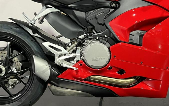 2024 Ducati Panigale V2 Red