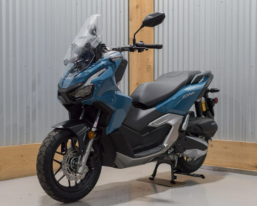 2025 Honda® ADV160