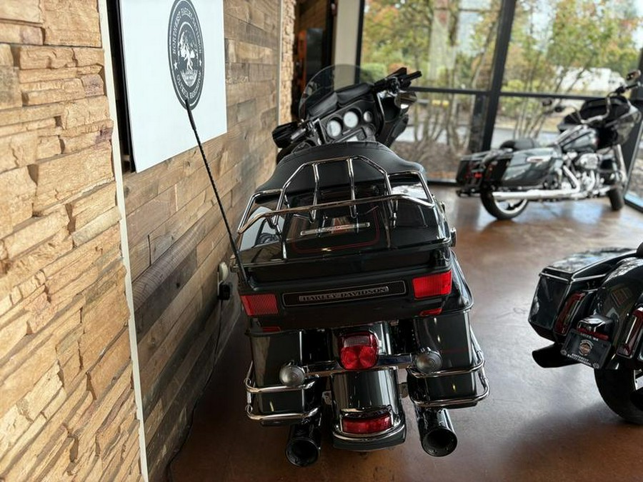 2009 Harley-Davidson® FLHTCU - Ultra Classic® Electra Glide®