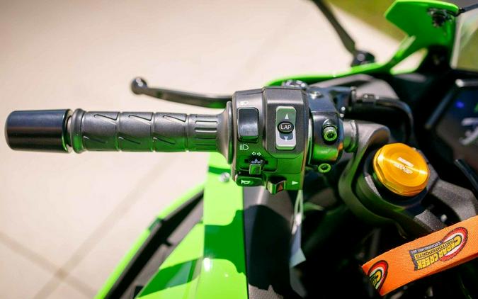 2026 Kawasaki Ninja® ZX™-4RR ABS