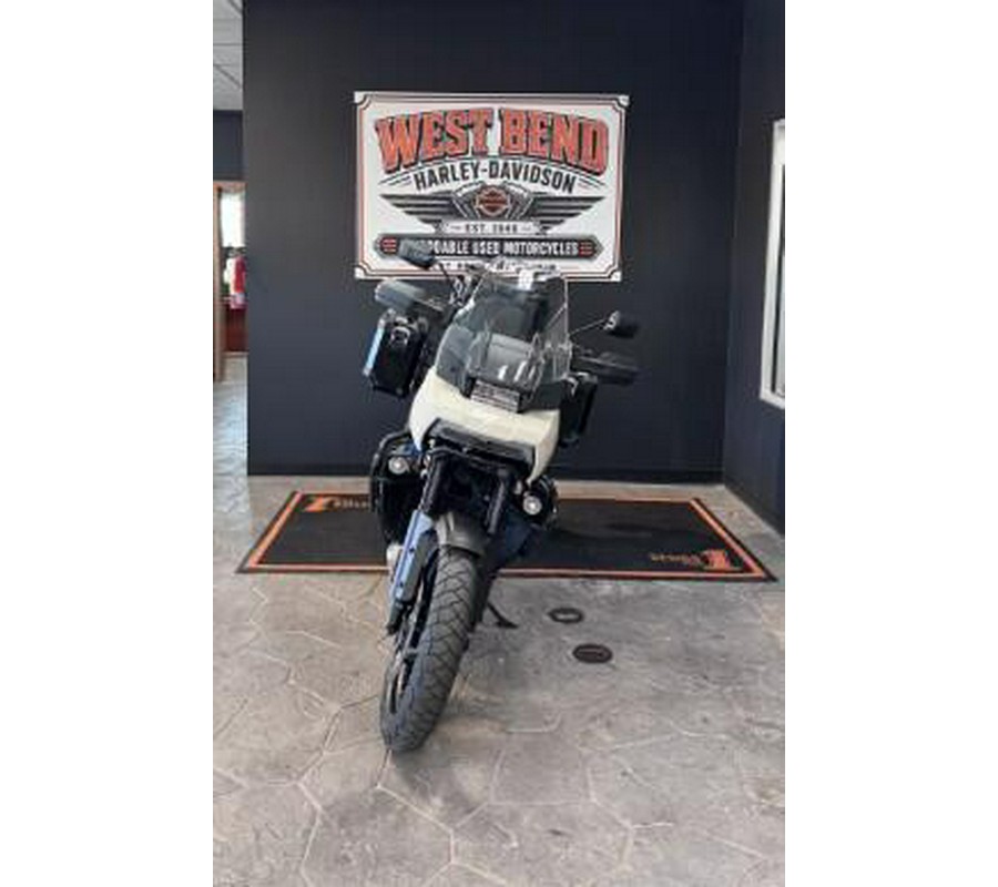 2022 Harley Davidson Pan America Special Fastback Blue/White Sand Pearl
