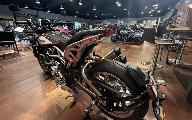 2023 Indian Motorcycle® FTR R Carbon Carbon Fiber