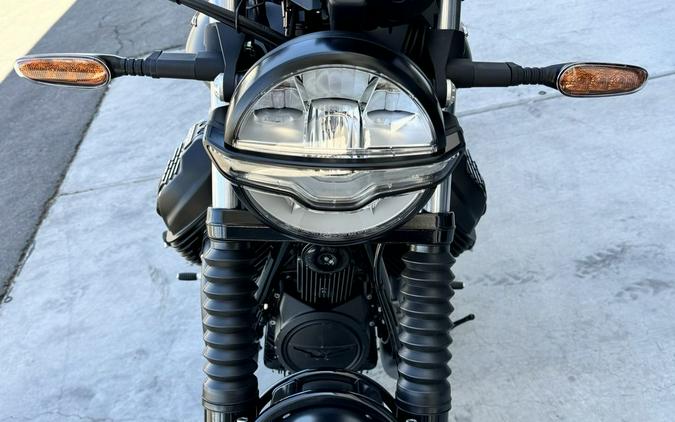 2024 Moto Guzzi V9 Bobber