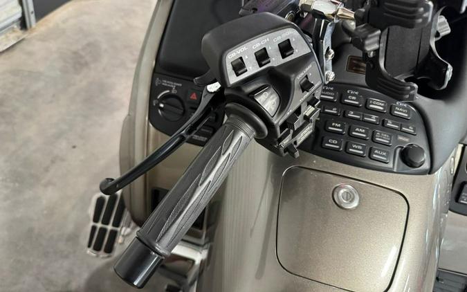 2006 Honda® Gold Wing Audio / Comfort / Navi