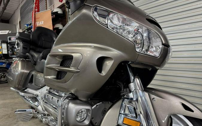 2006 Honda® Gold Wing Audio / Comfort / Navi