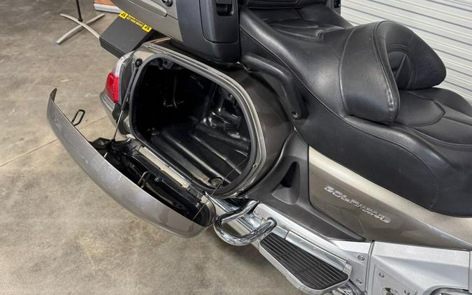 2006 Honda® Gold Wing Audio / Comfort / Navi